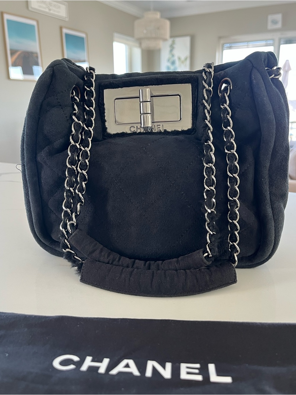 CHANEL Black Quilted Suede Shearling Reissue 2.55 Frame Shoulder Crossbody Bag